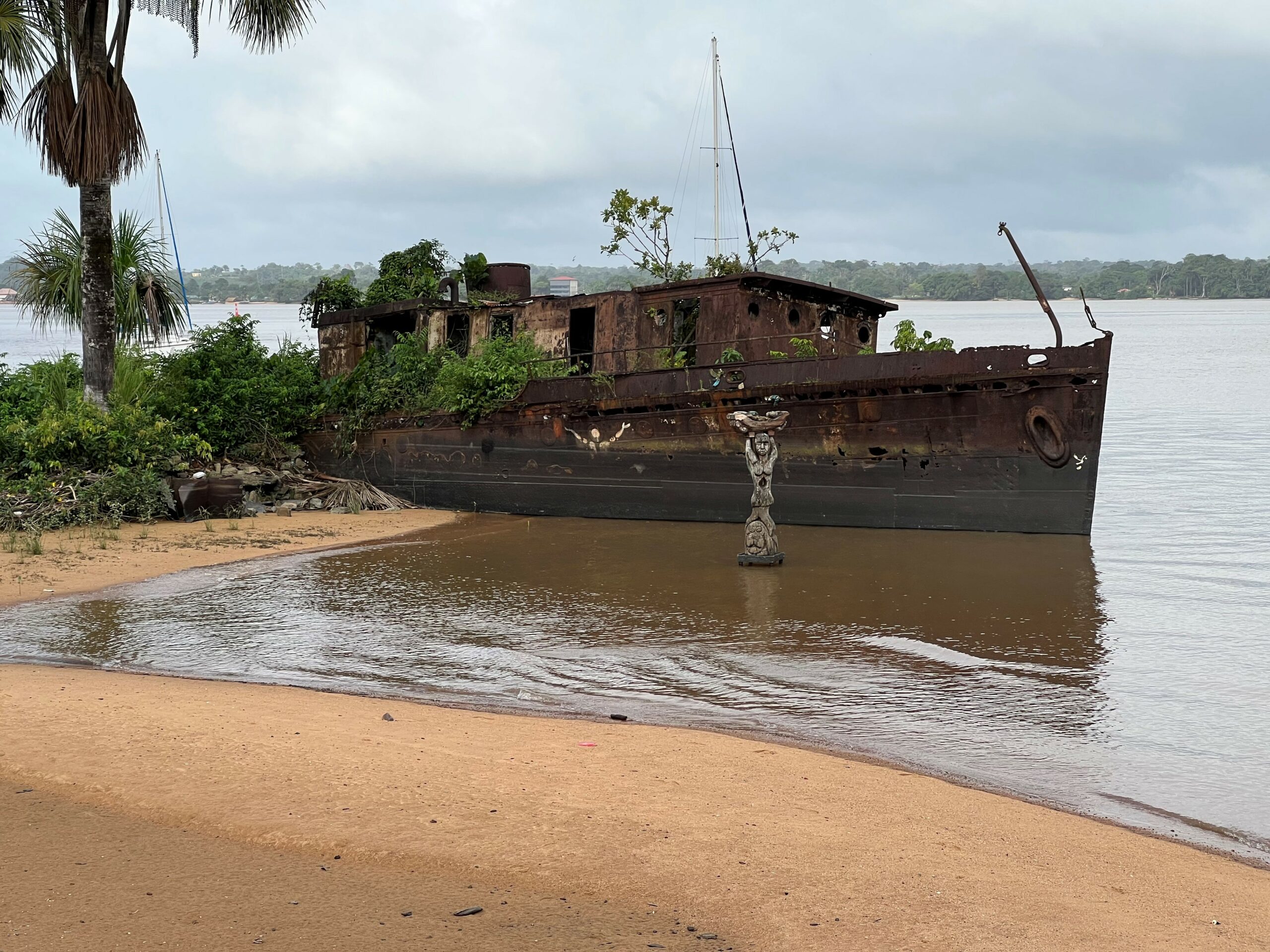 bateau échoué